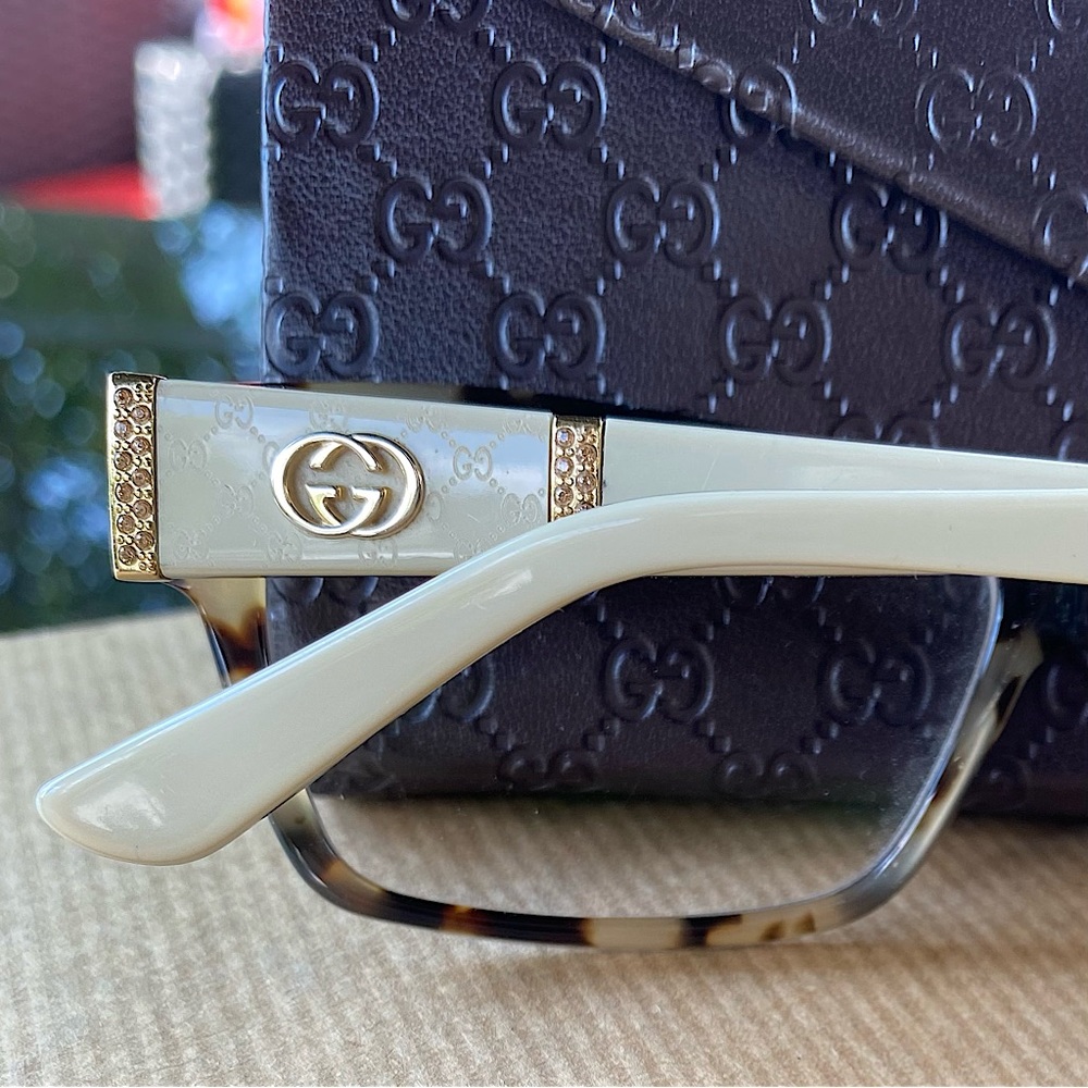 Gucci Cream and Tortoiseshell Designer Glasses with Gold Accents